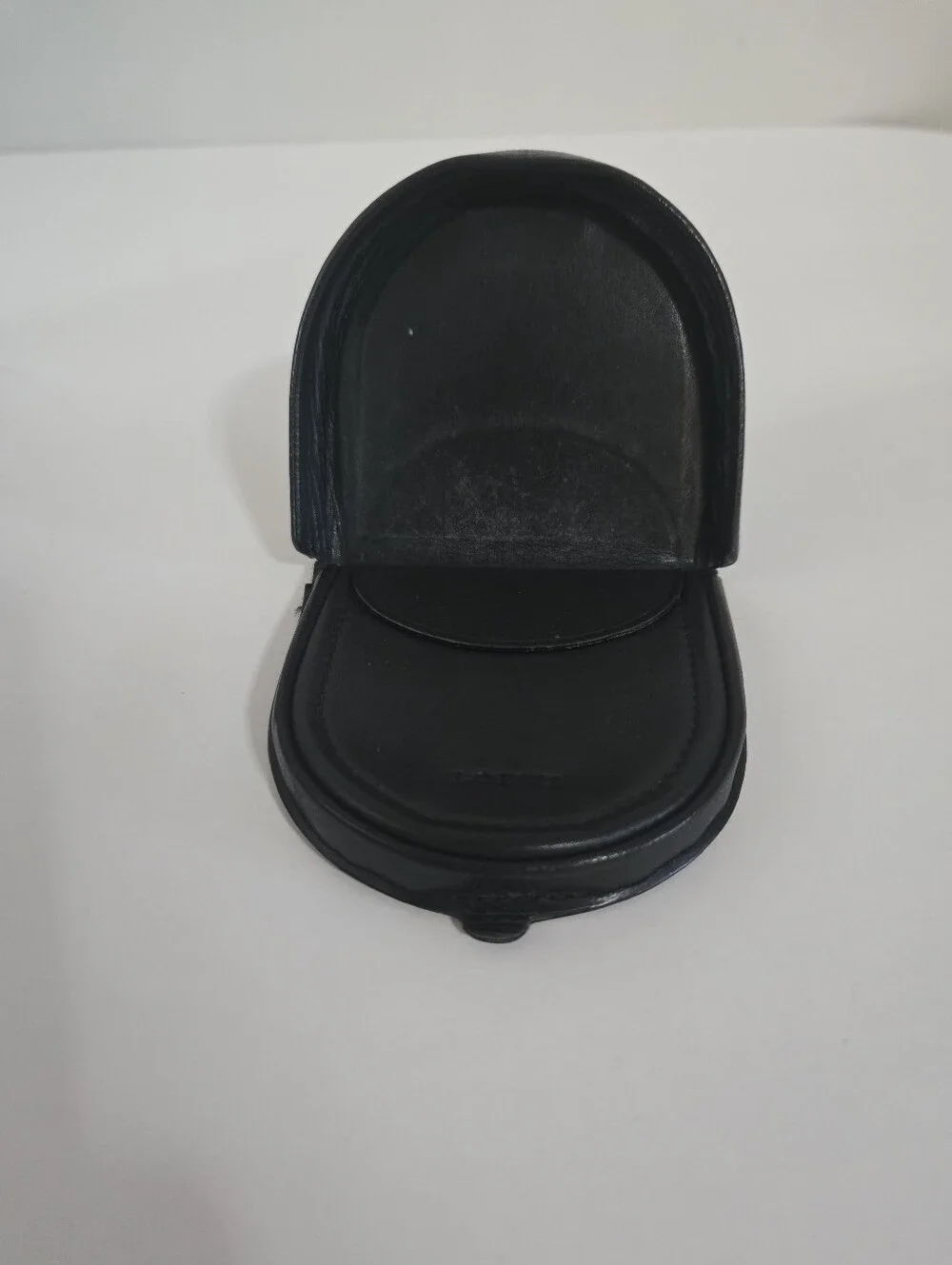 Loewe compact black